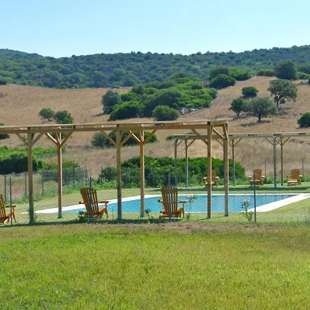 Santu Martine: With Pool