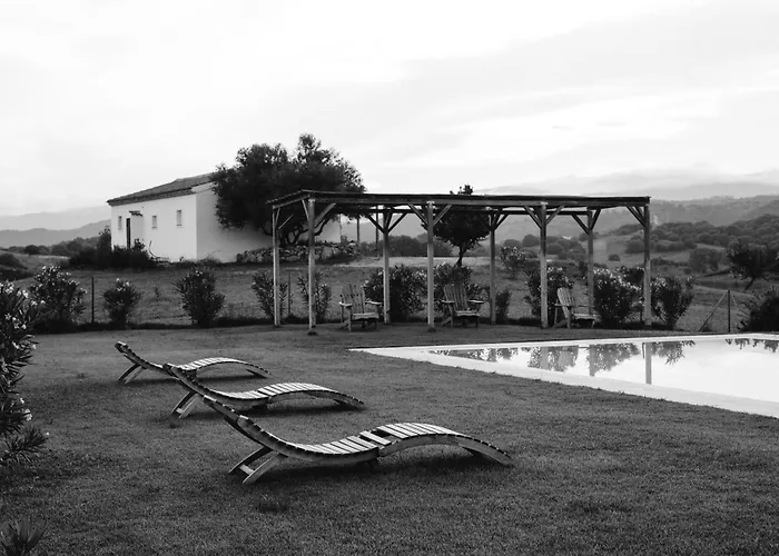 Santu Martine: With Pool * Galtellì